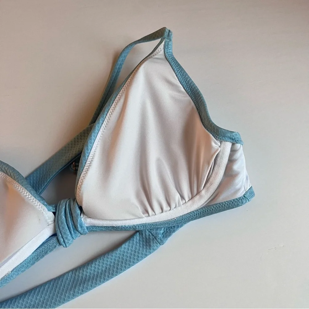 Shade & Shore knot front textured triangle bikini top 36B light blue